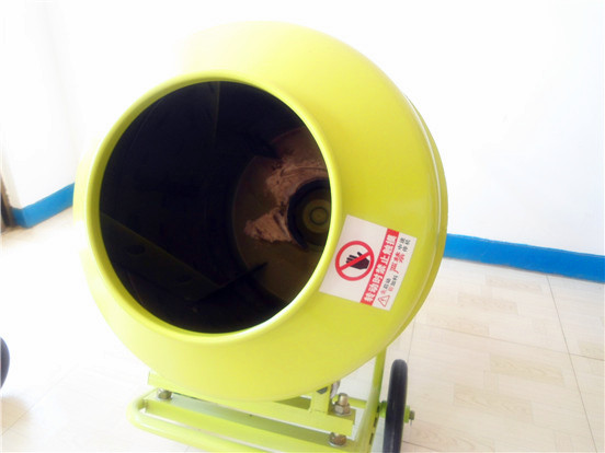 小型攪拌機進出料口徑特寫