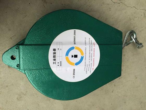 工業(yè)重型防墜器的本質(zhì)區(qū)別